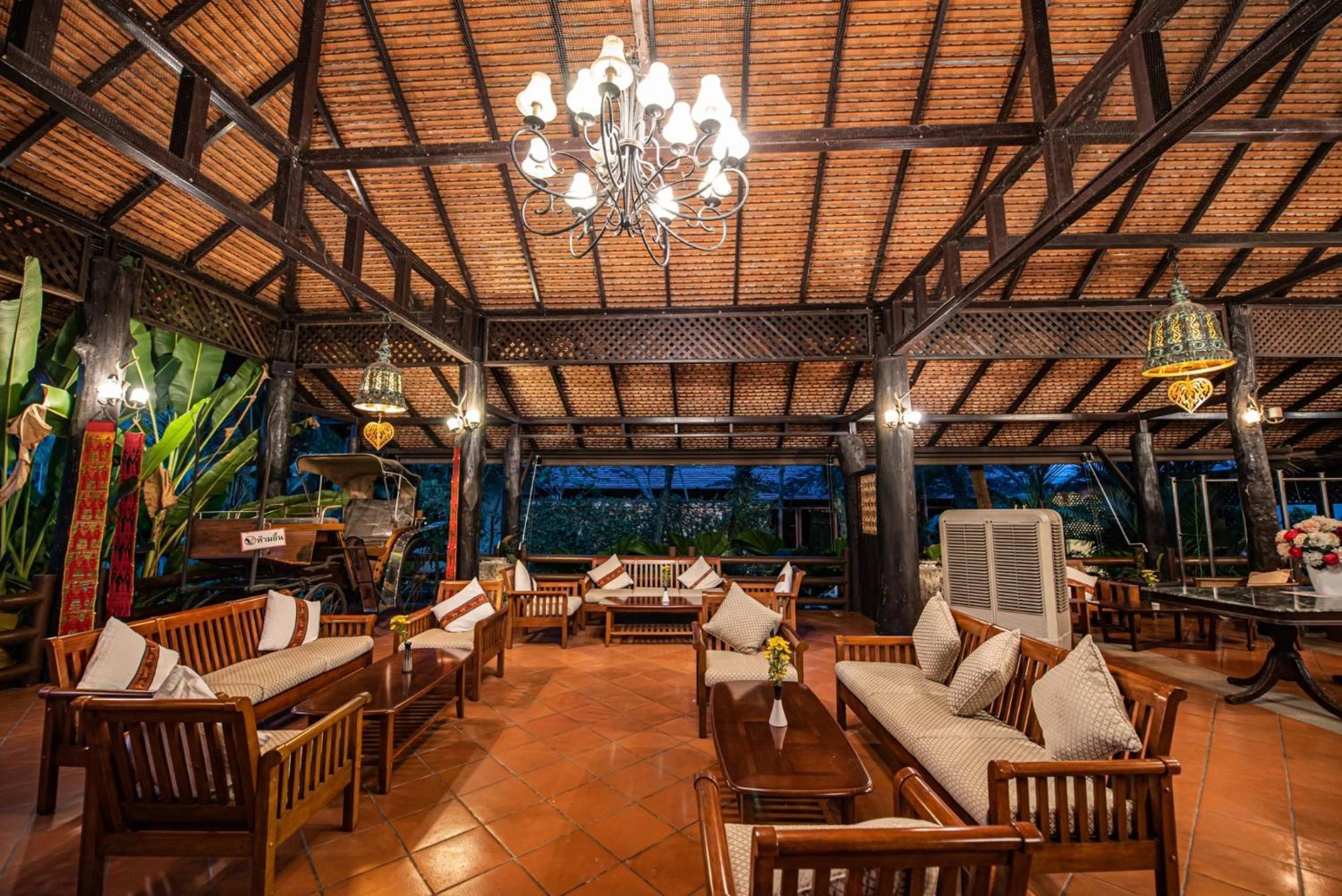 Horizon Village & Resort Doi Saket Exterior foto
