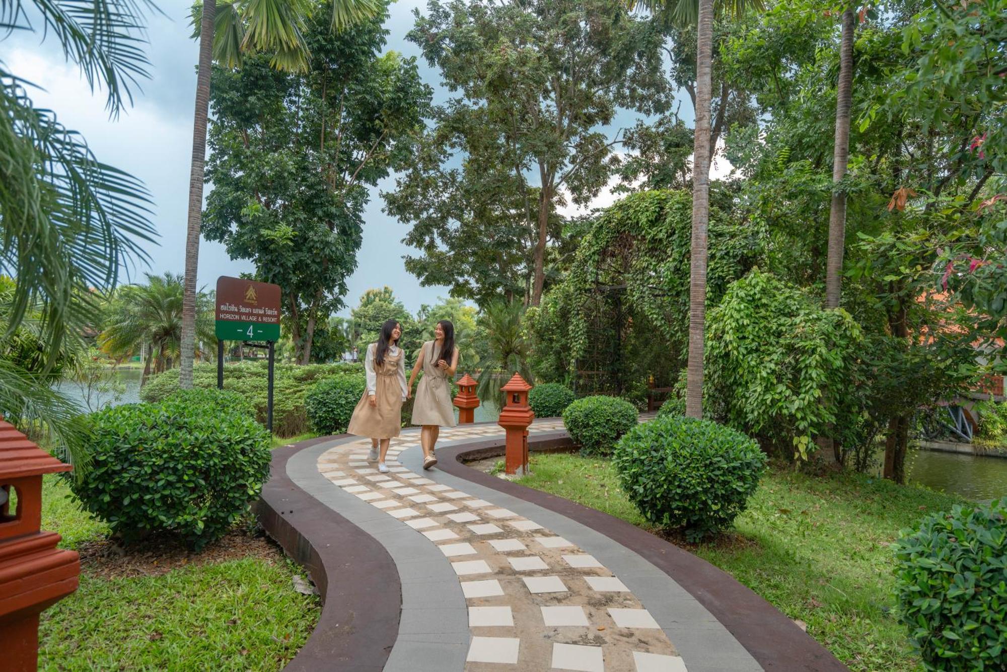Horizon Village & Resort Doi Saket Exterior foto